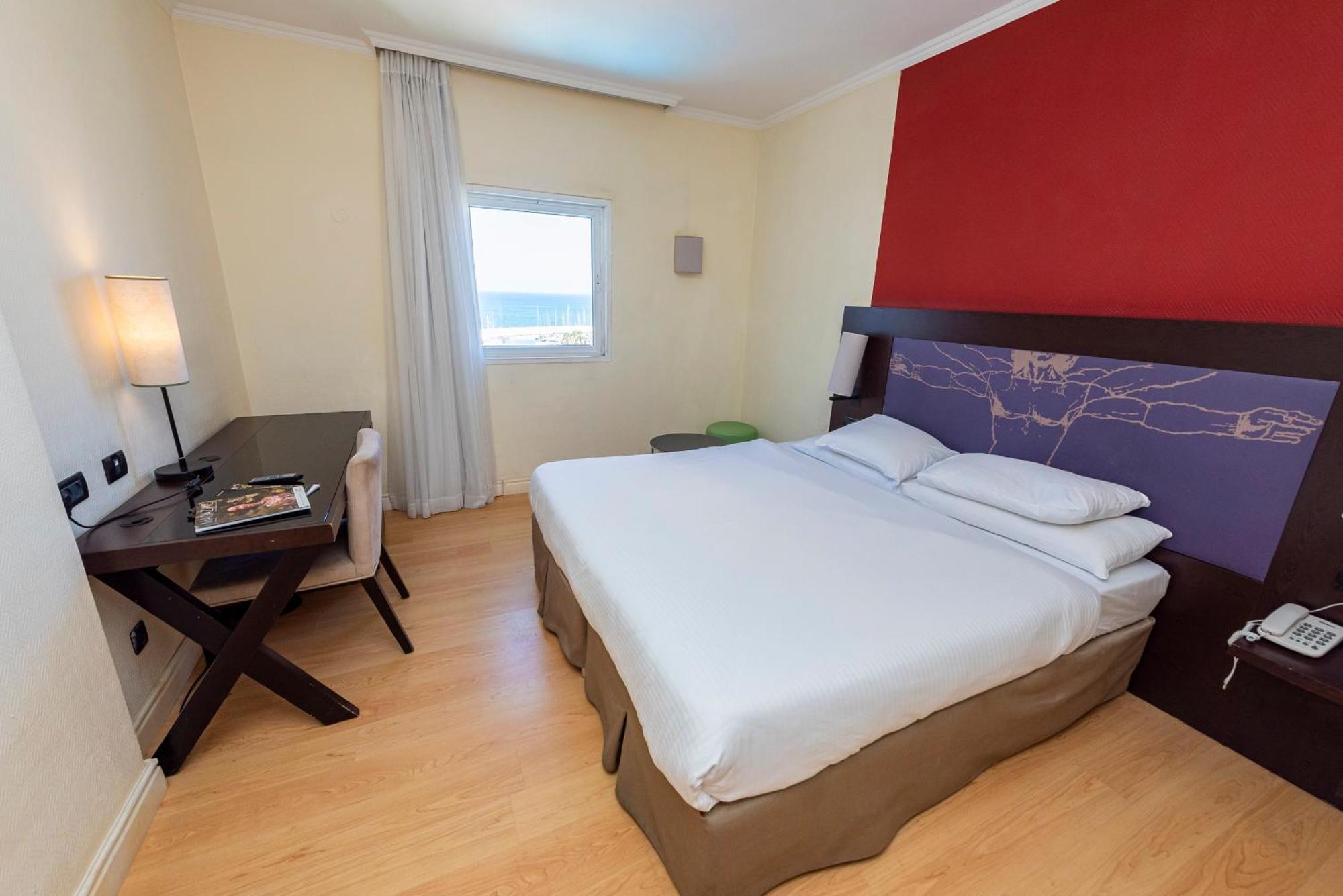 Hotel Basel Tel-Aviv Luaran gambar